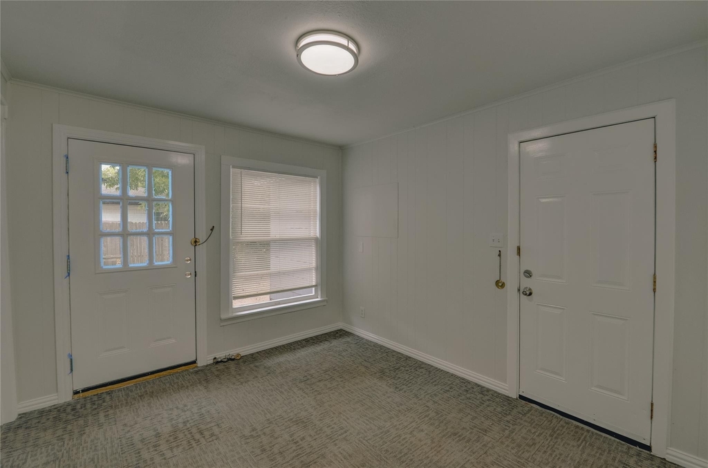 1100 Wade Hampton Street - Photo 15
