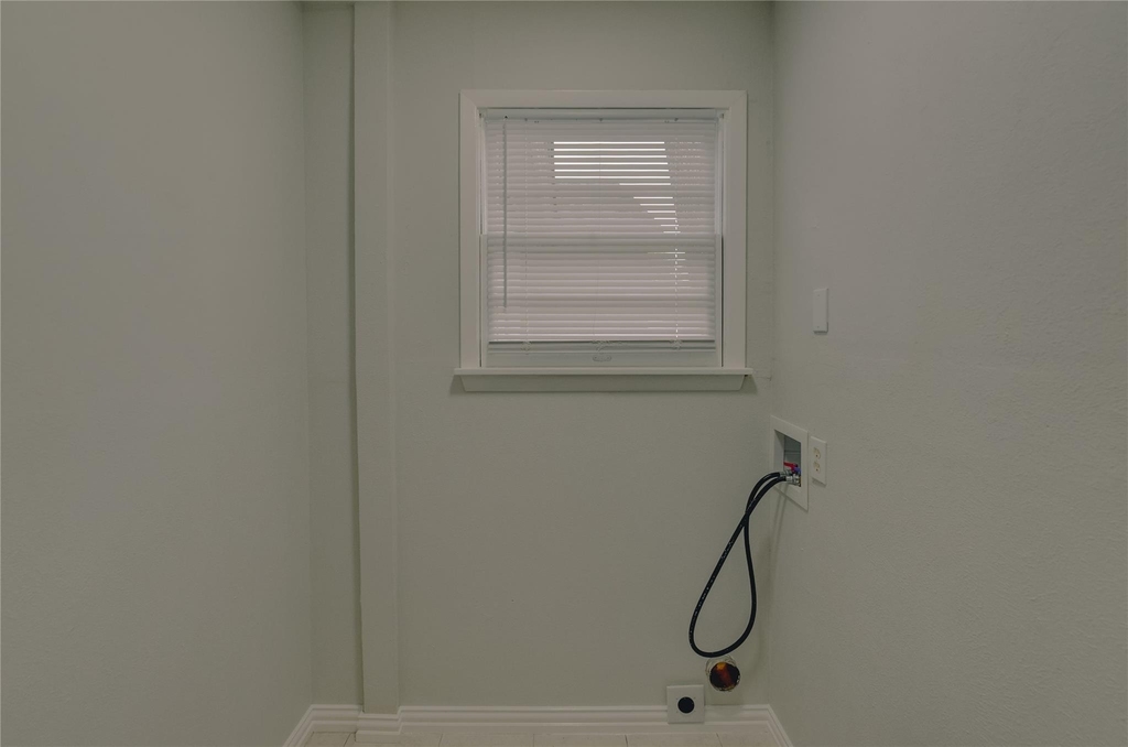 1100 Wade Hampton Street - Photo 12