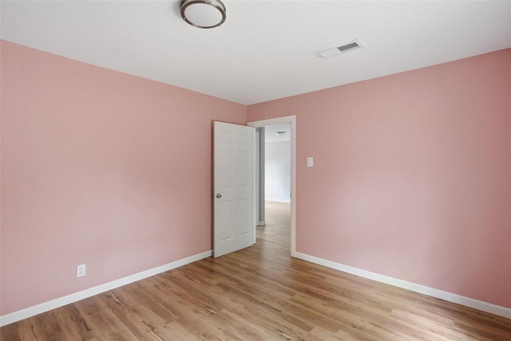 4508 Fletcher Avenue - Photo 10