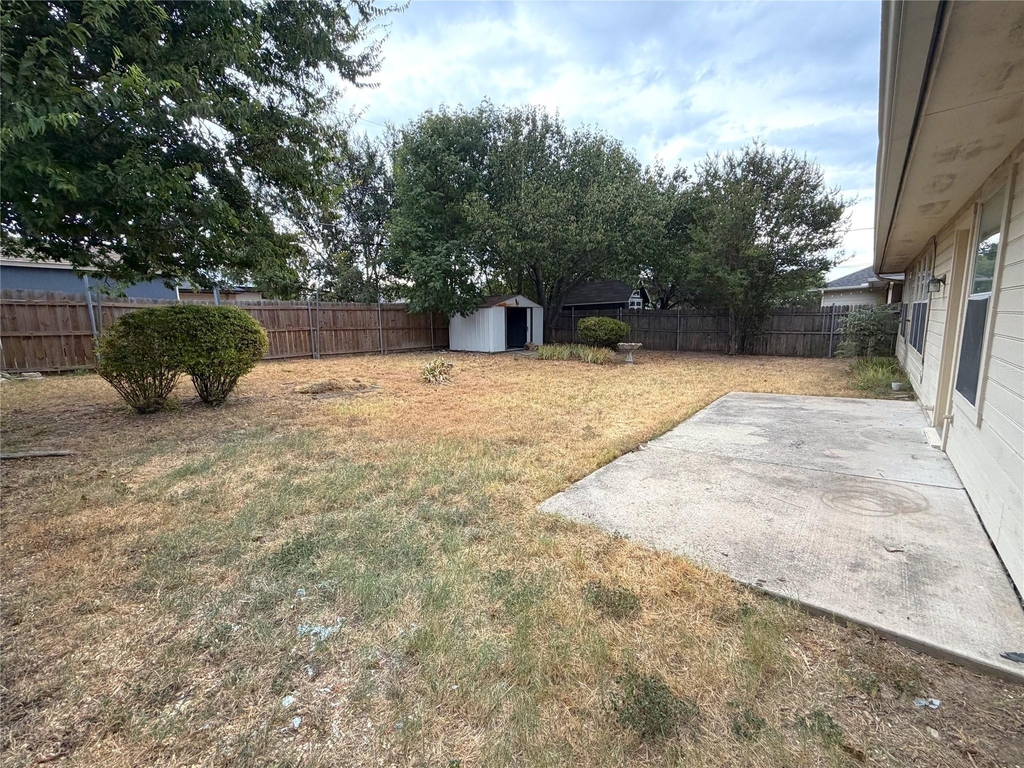 4720 Saint Thomas Place - Photo 18