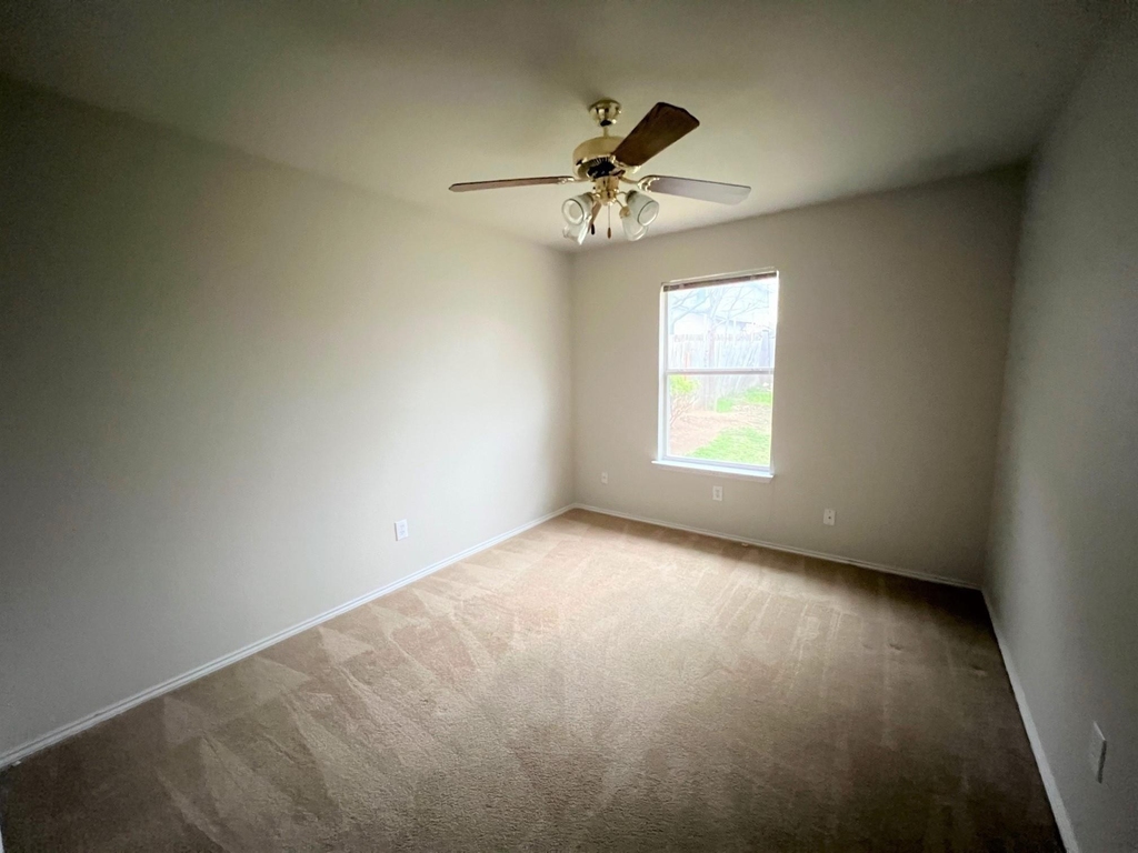4720 Saint Thomas Place - Photo 11