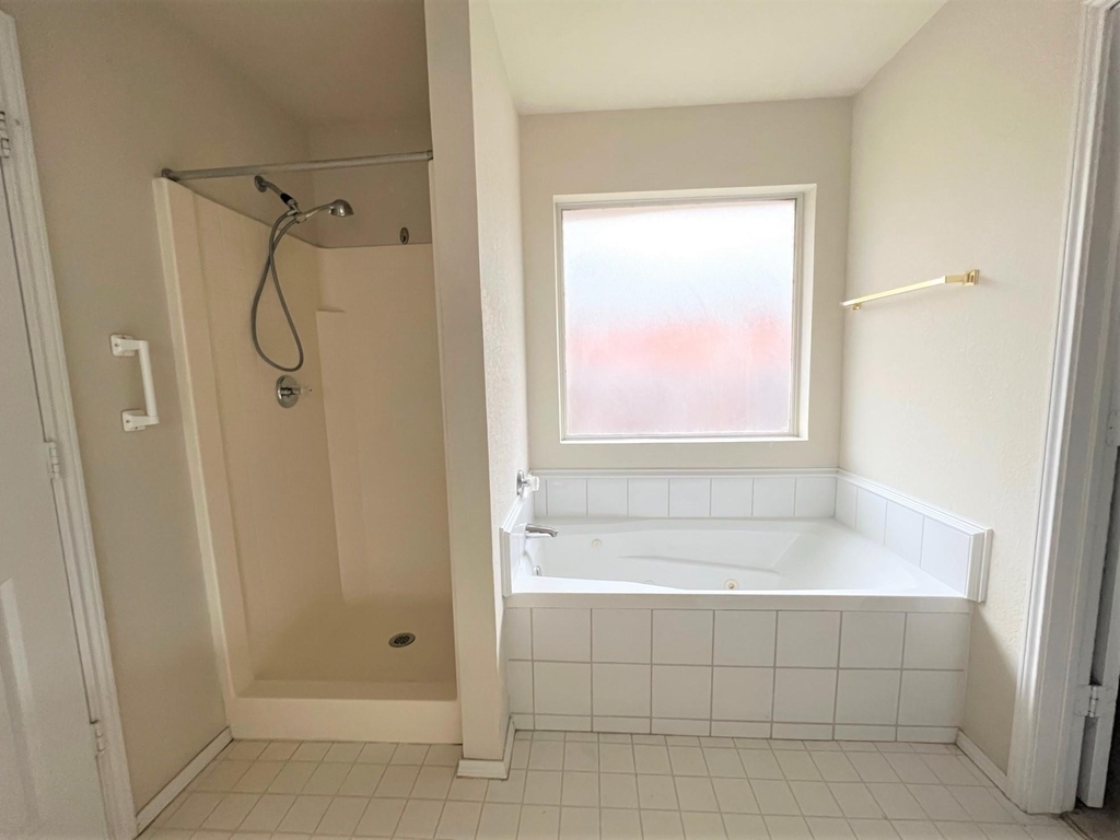 4720 Saint Thomas Place - Photo 16