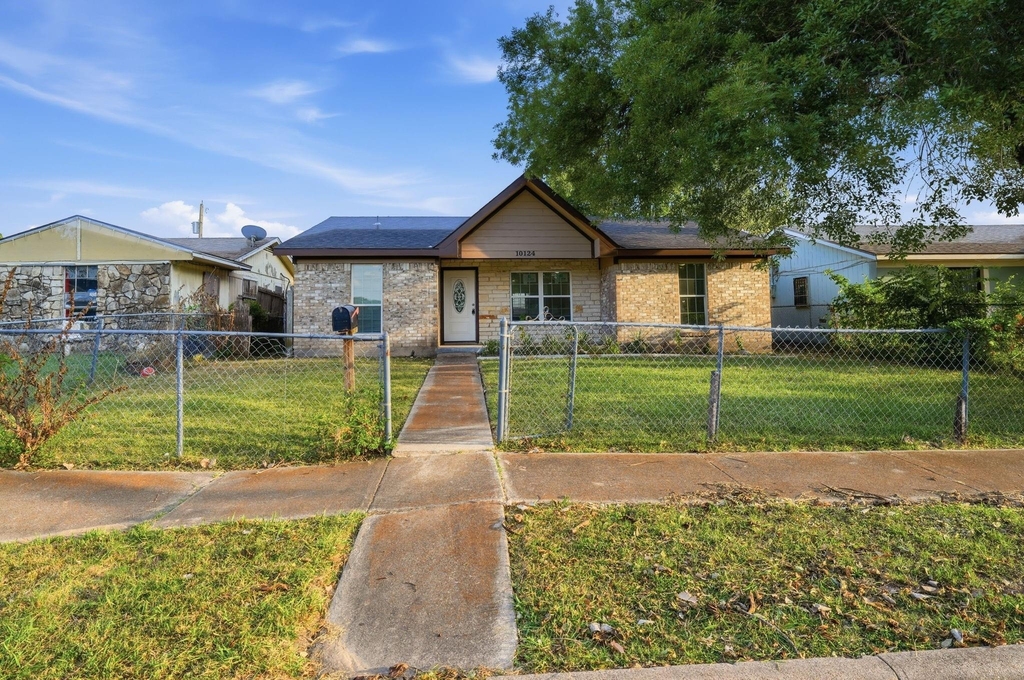 10124 Shayna Drive - Photo 0