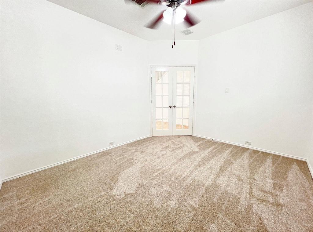 15465 Adlong Drive - Photo 8