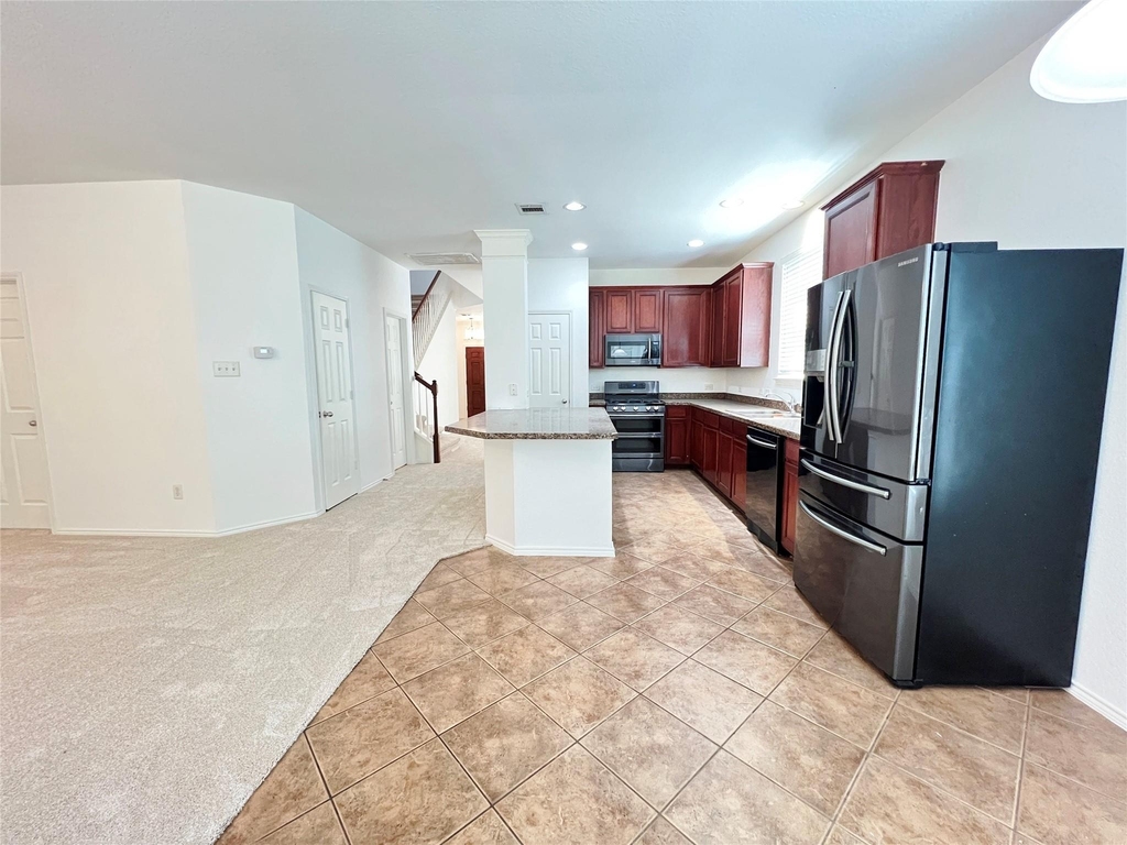 15465 Adlong Drive - Photo 3