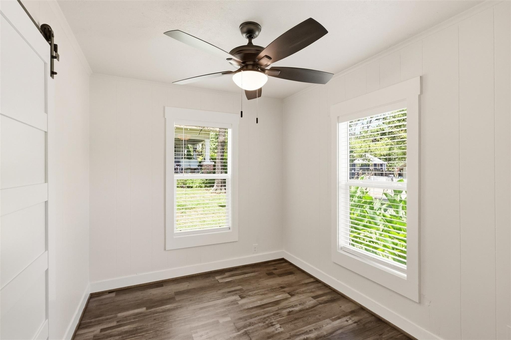 707 W Water Street - Photo 15