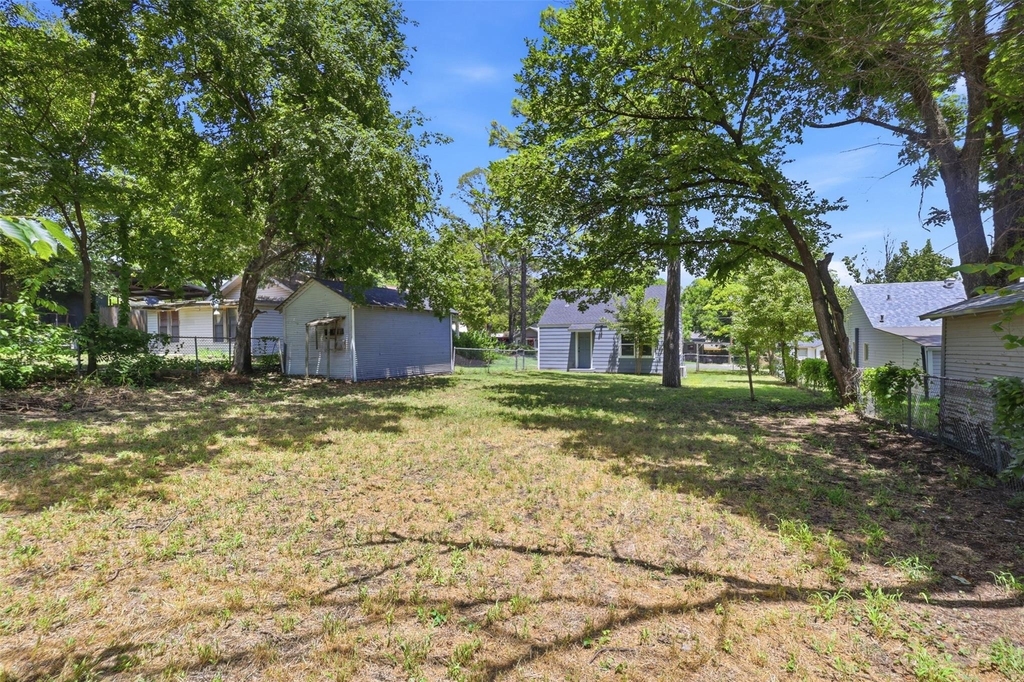 707 W Water Street - Photo 19
