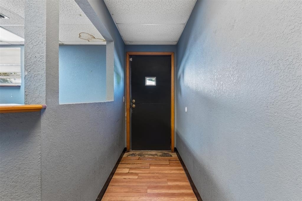 902 N Purdue Avenue - Photo 10