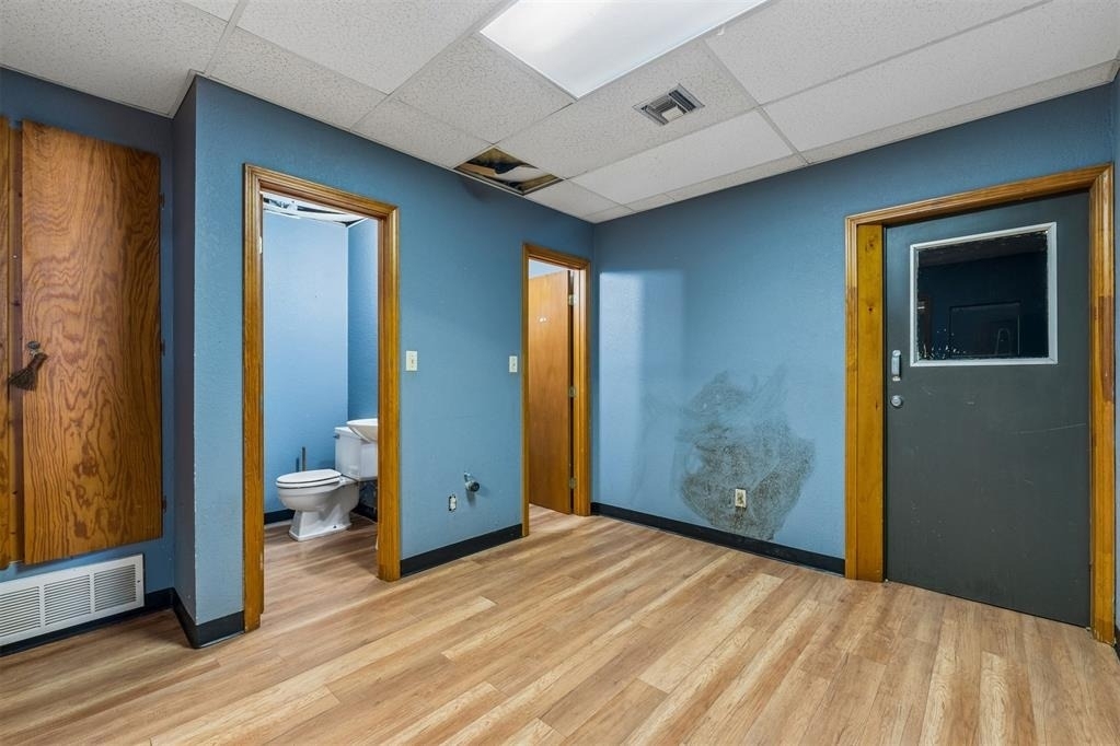 902 N Purdue Avenue - Photo 16