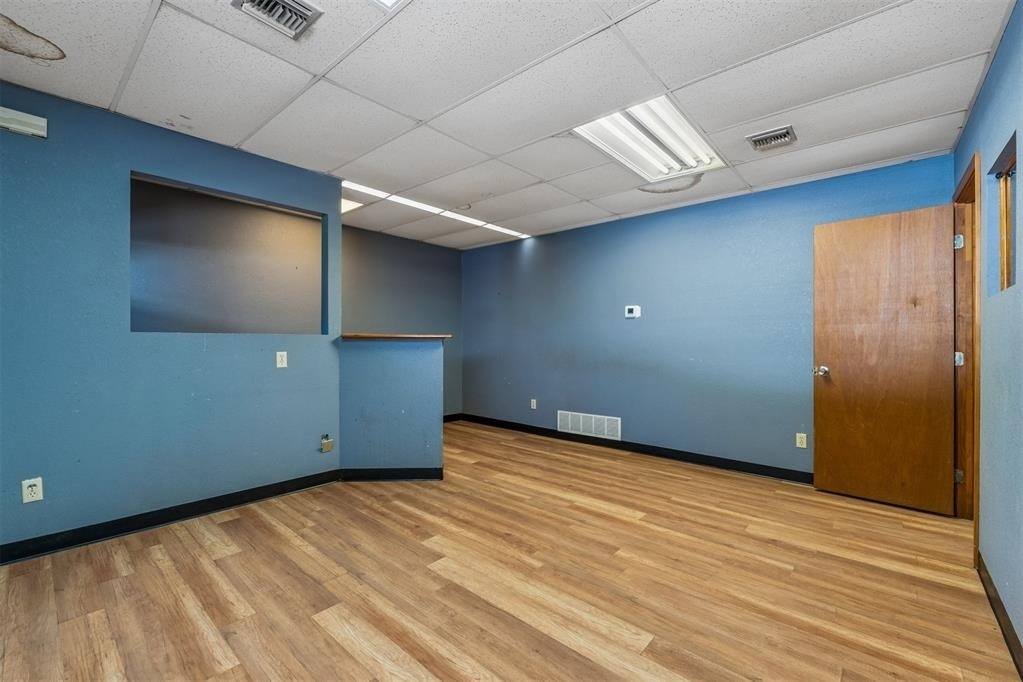 902 N Purdue Avenue - Photo 13