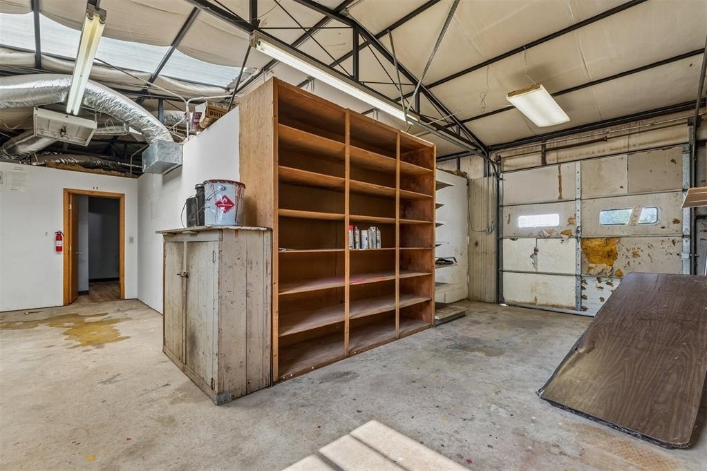 902 N Purdue Avenue - Photo 25