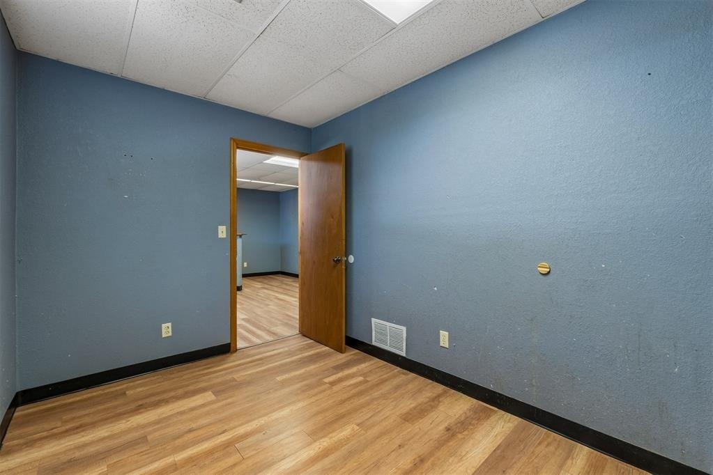 902 N Purdue Avenue - Photo 15