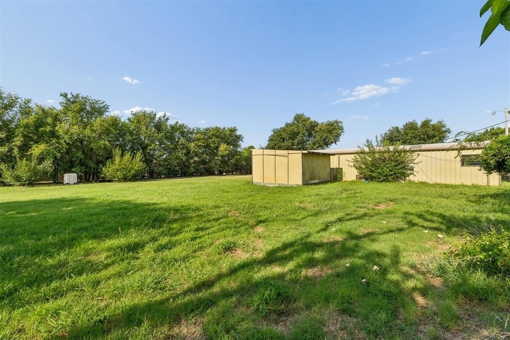 902 N Purdue Avenue - Photo 31