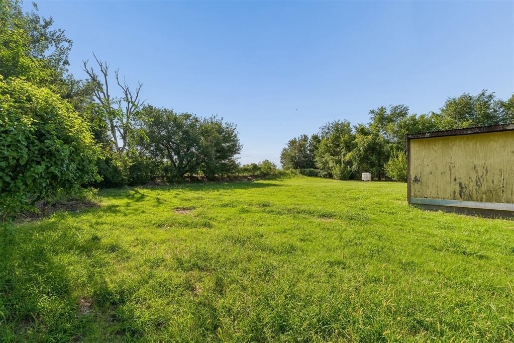 902 N Purdue Avenue - Photo 32