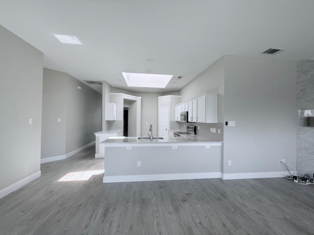 7608 Sunburst Trail - Photo 6