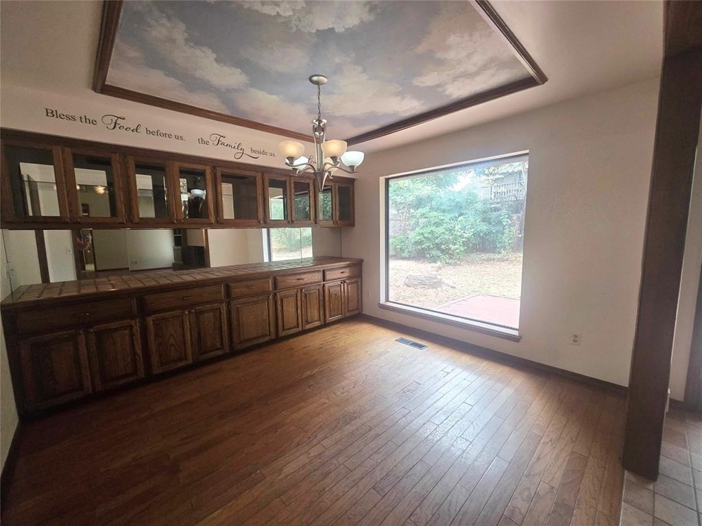 1212 Kingston Court - Photo 4