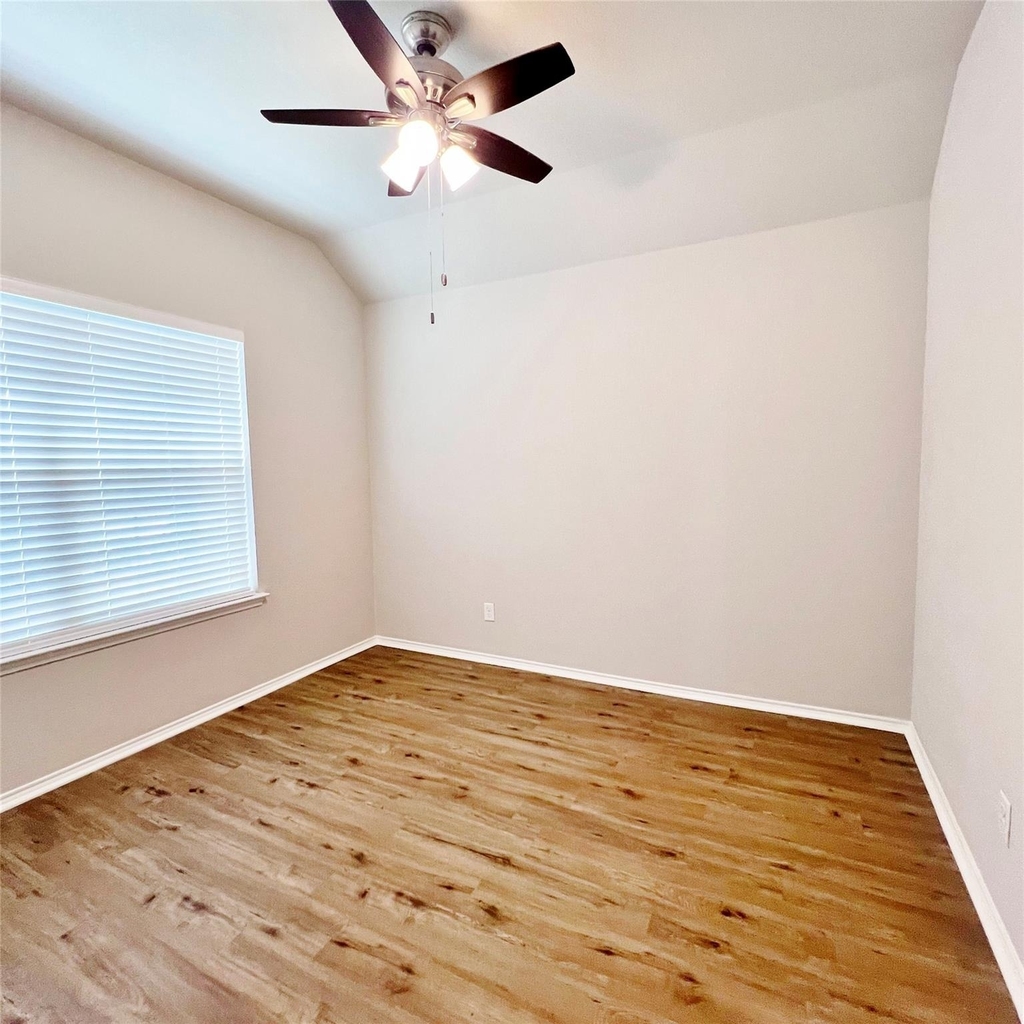 123 Timberline Drive - Photo 13