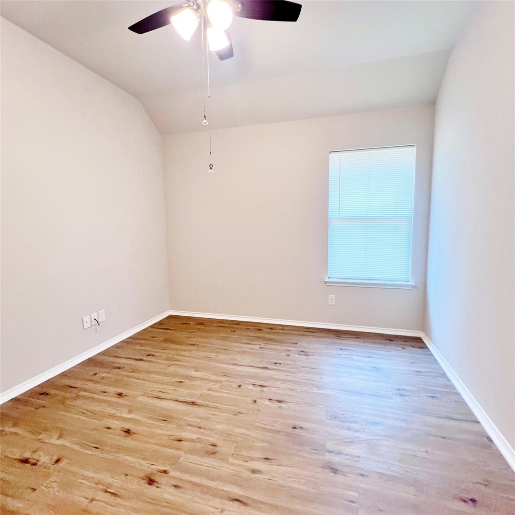 123 Timberline Drive - Photo 18