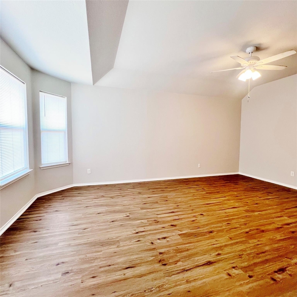 123 Timberline Drive - Photo 9
