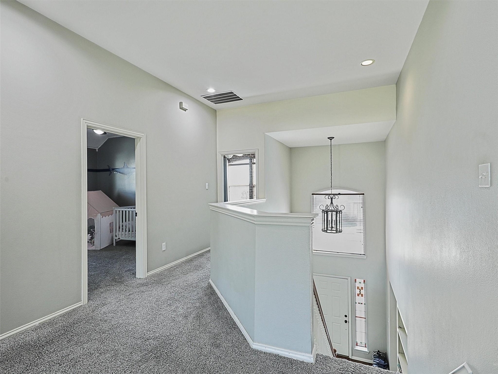 5004 Rain Forest Drive - Photo 17