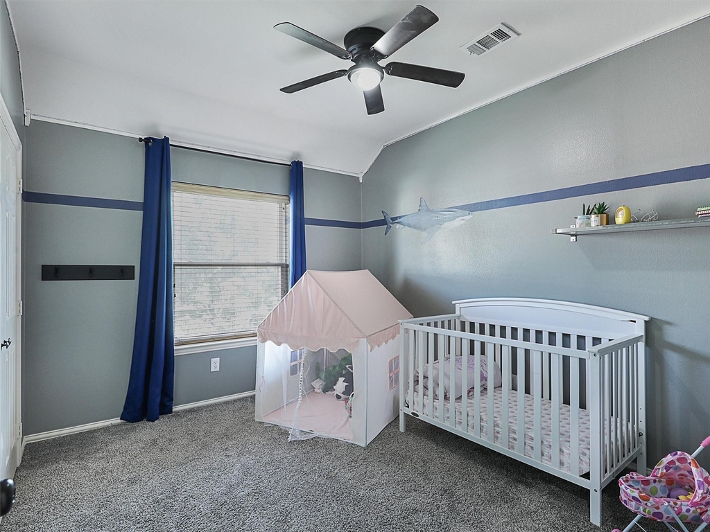 5004 Rain Forest Drive - Photo 7