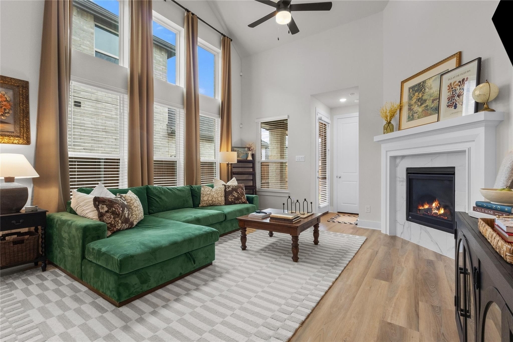 2609 Holland Court - Photo 11