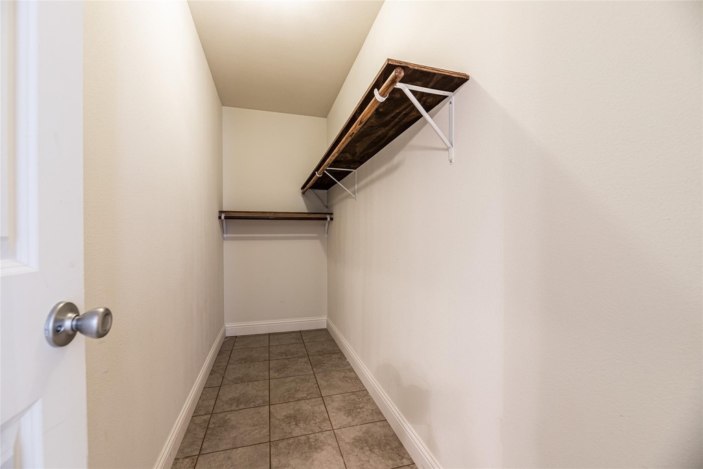 7323 S Colonial Drive - Photo 6