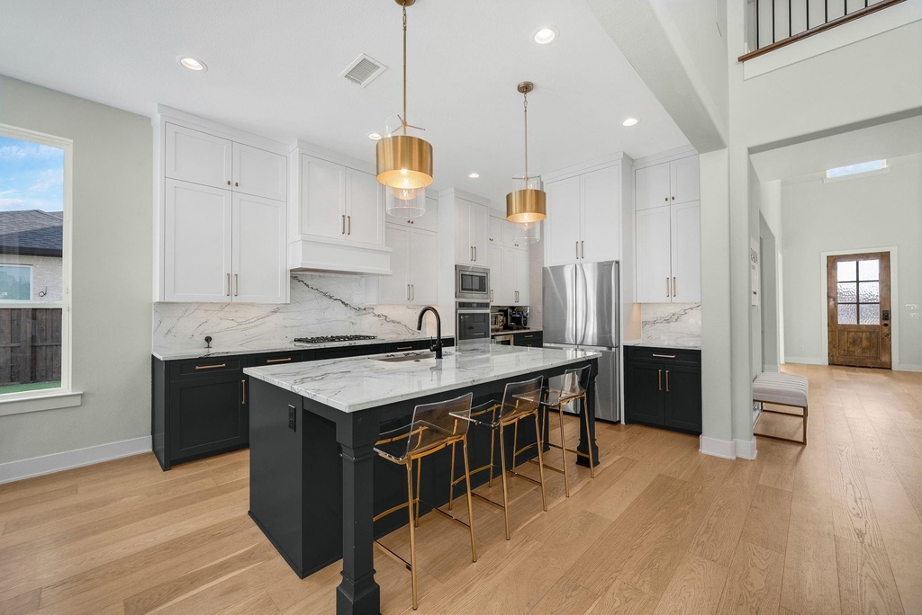 6190 Manderlay Drive - Photo 12