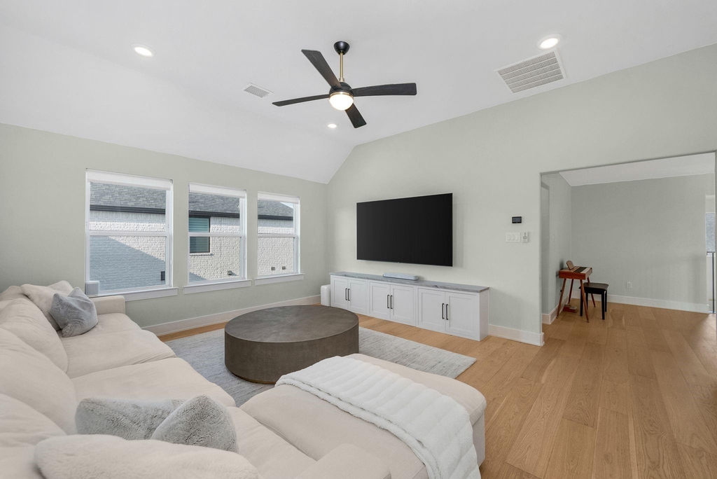 6190 Manderlay Drive - Photo 8