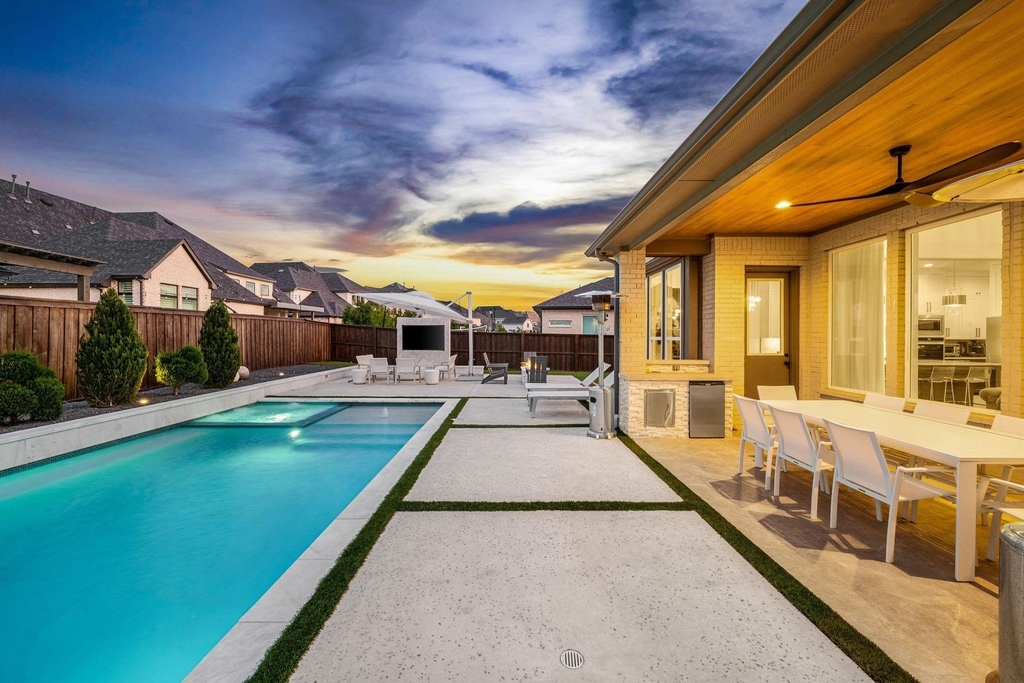 6190 Manderlay Drive - Photo 11
