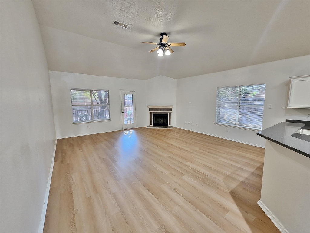 741 Cardinal Drive - Photo 7