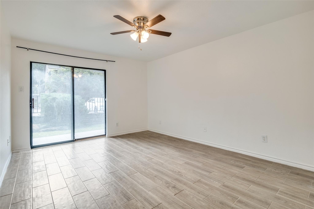 1107 Signal Ridge Place - Photo 18