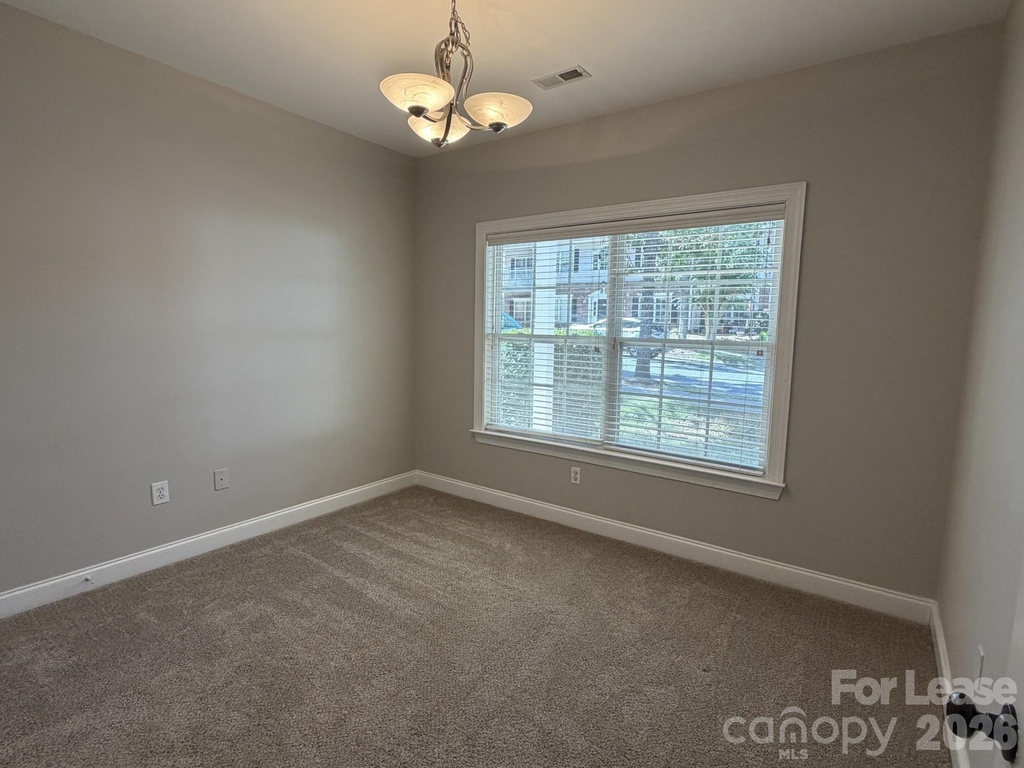 21231 Hickory Street - Photo 9
