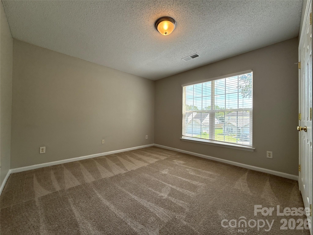 1032 Meadowbrook Lane Sw - Photo 14
