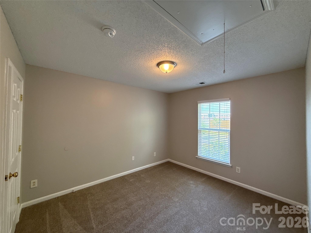 1032 Meadowbrook Lane Sw - Photo 10