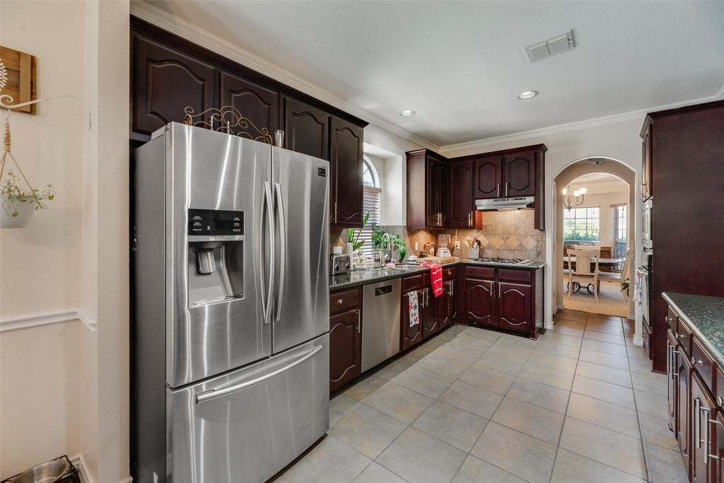 9109 Hawley Drive - Photo 14