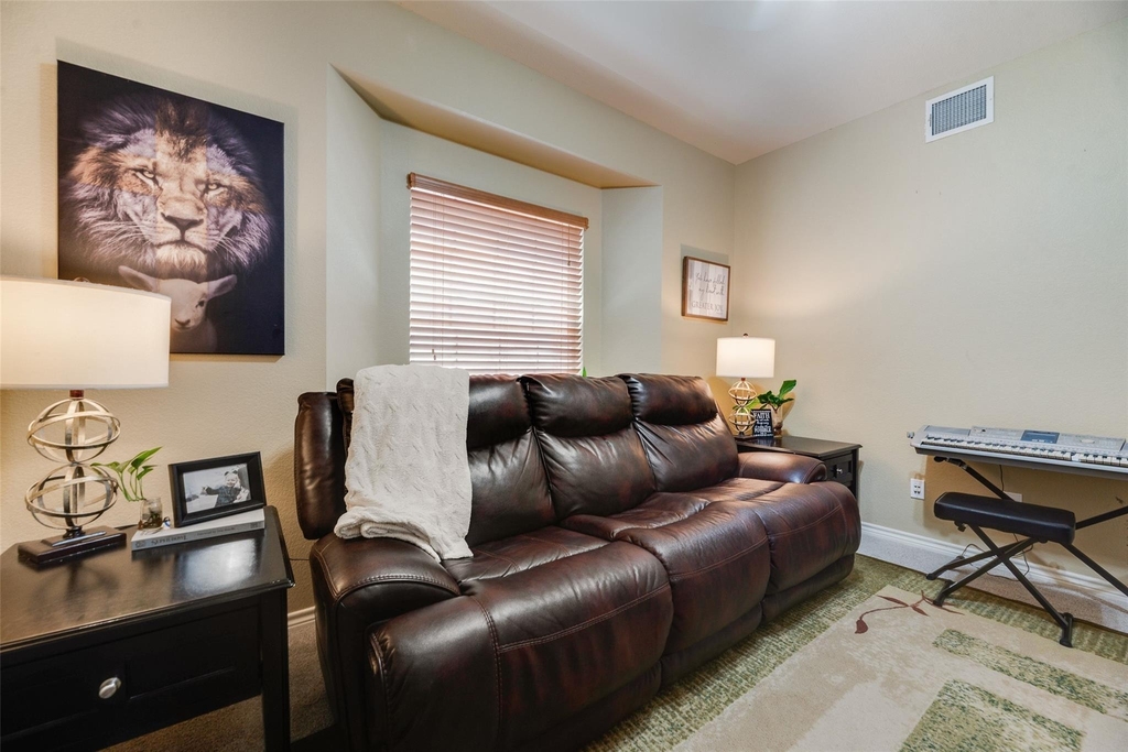 9109 Hawley Drive - Photo 21