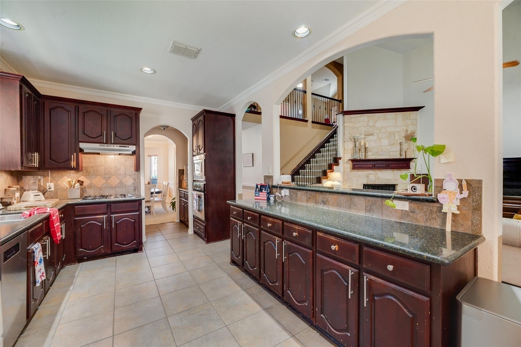 9109 Hawley Drive - Photo 13