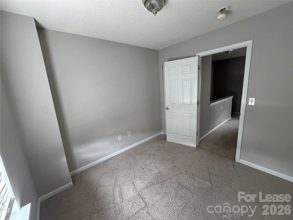 9530 Drains Bay Court - Photo 8