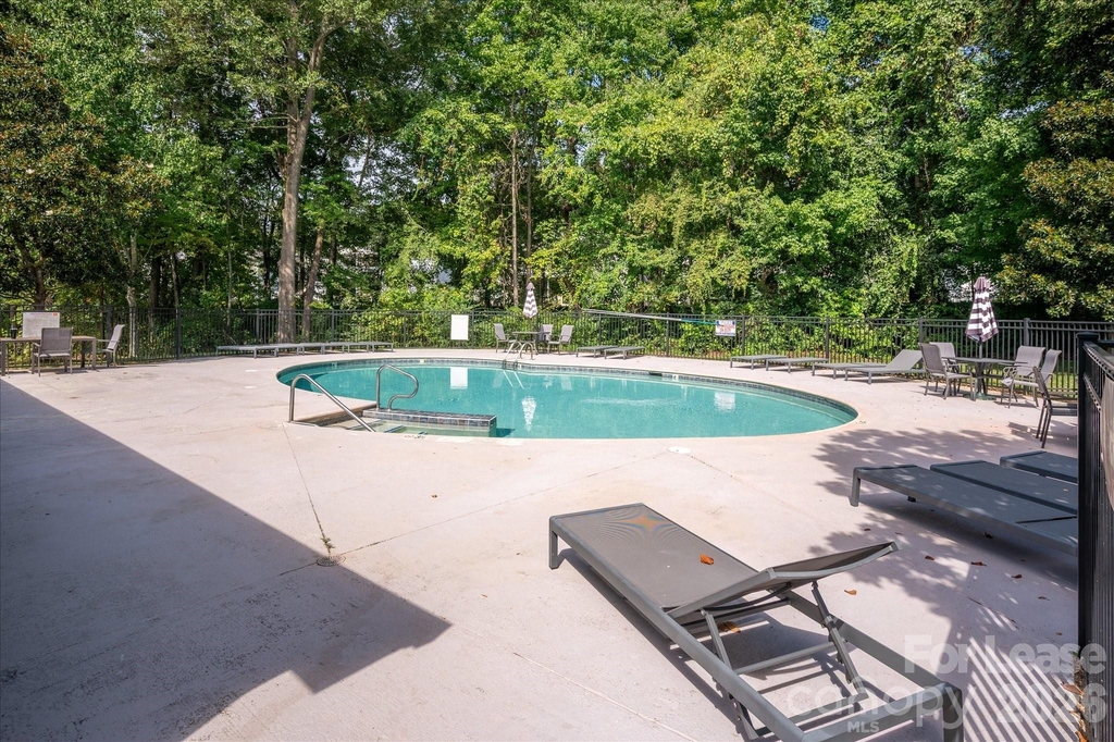 21412 Aftonshire Drive - Photo 17
