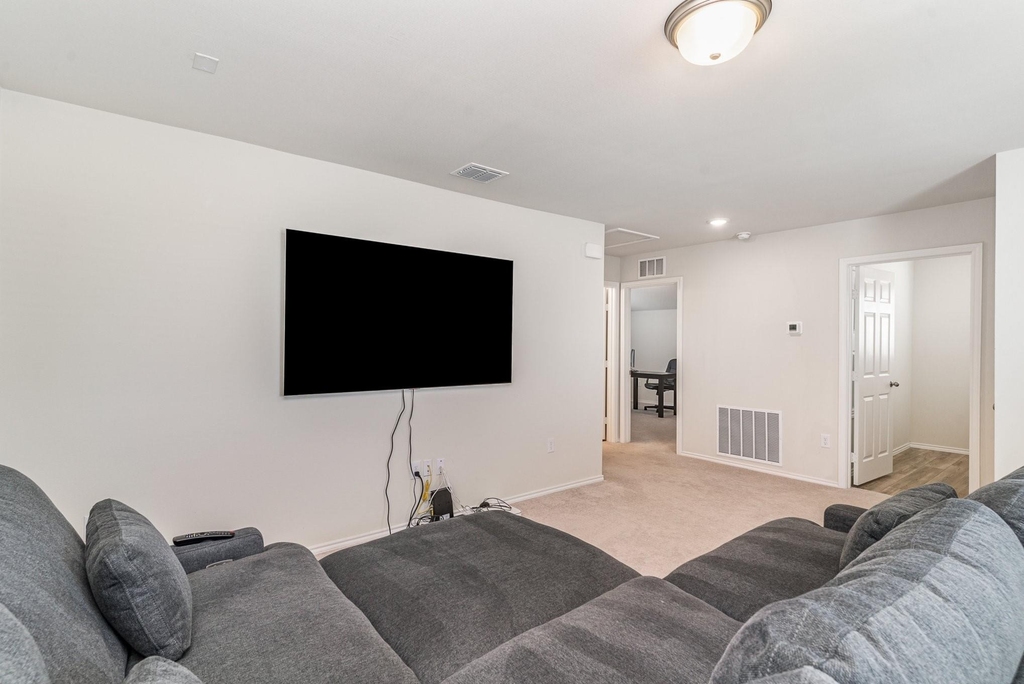 504 S Hopson Street - Photo 7