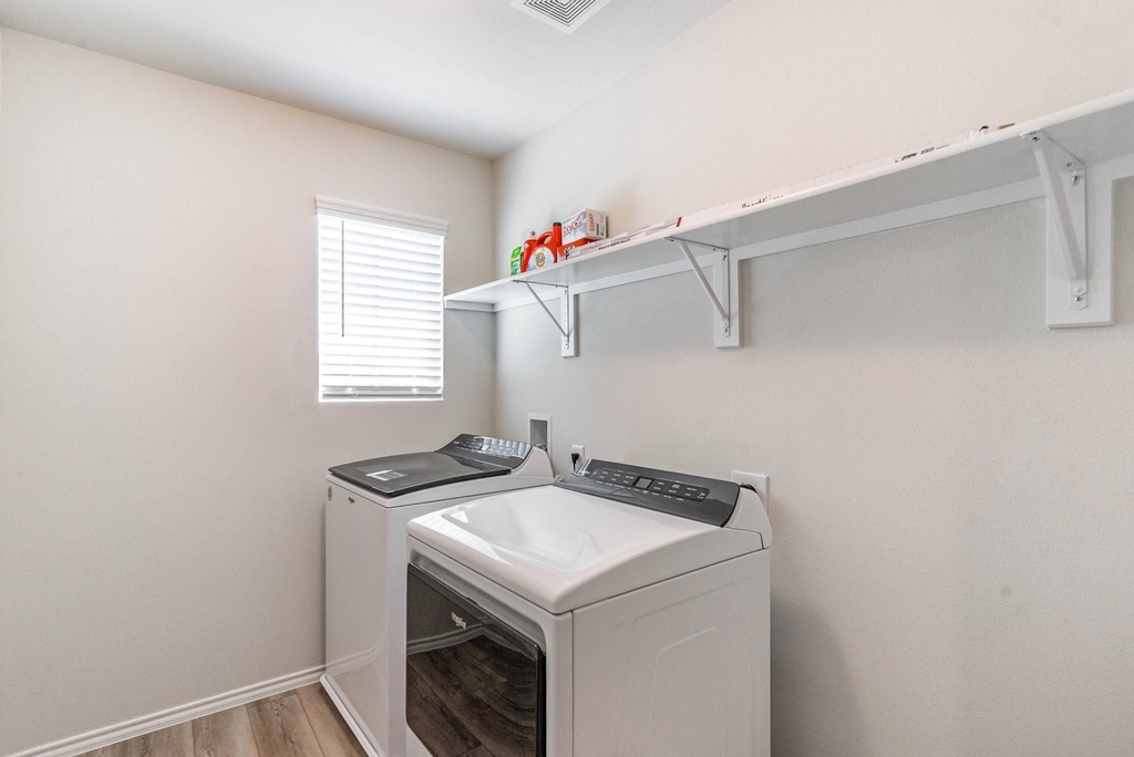 504 S Hopson Street - Photo 23