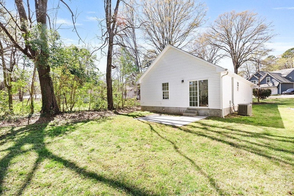913 Tennyson Drive - Photo 22