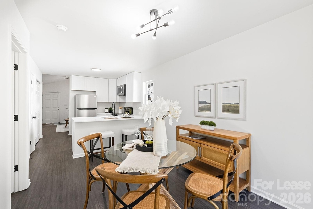 913 Tennyson Drive - Photo 13