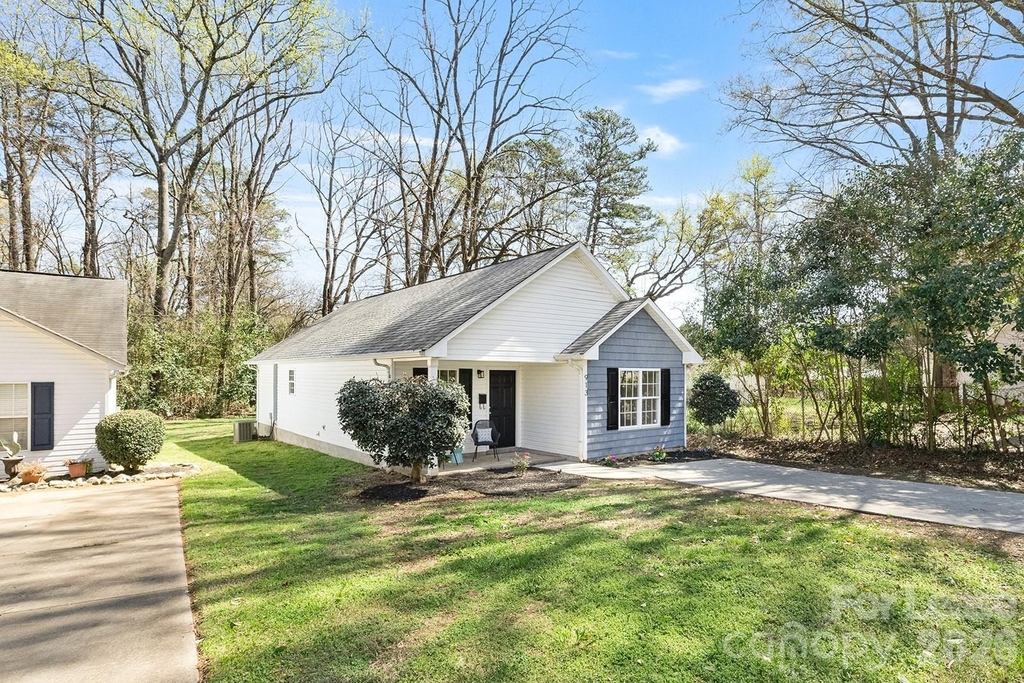 913 Tennyson Drive - Photo 15