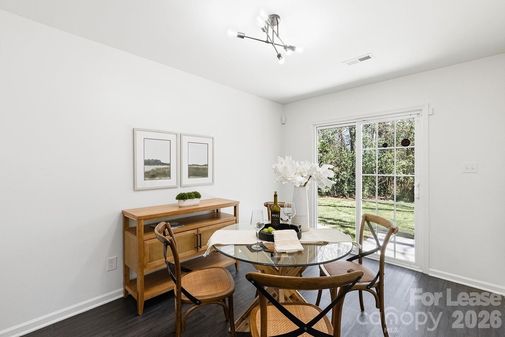 913 Tennyson Drive - Photo 6