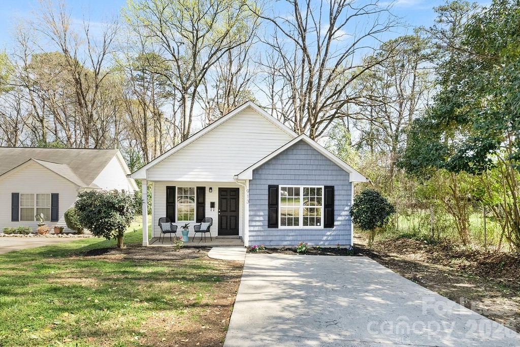 913 Tennyson Drive - Photo 0