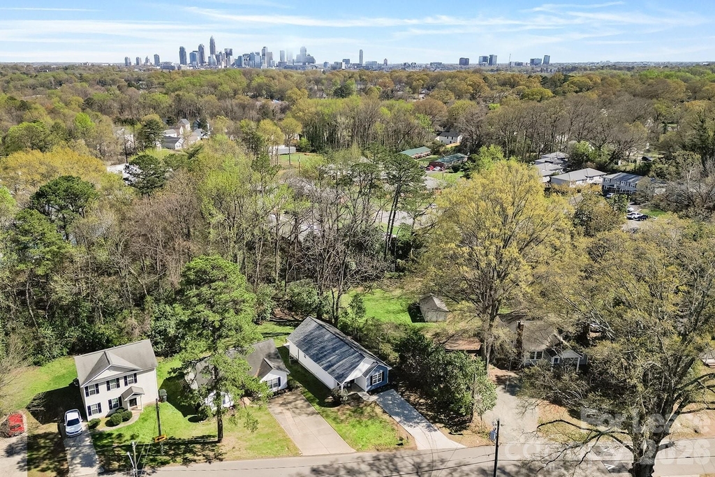 913 Tennyson Drive - Photo 8