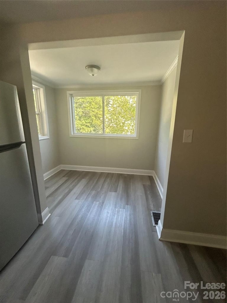 634 Mckee Street - Photo 2