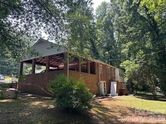 399 Westwood Drive - Photo 2